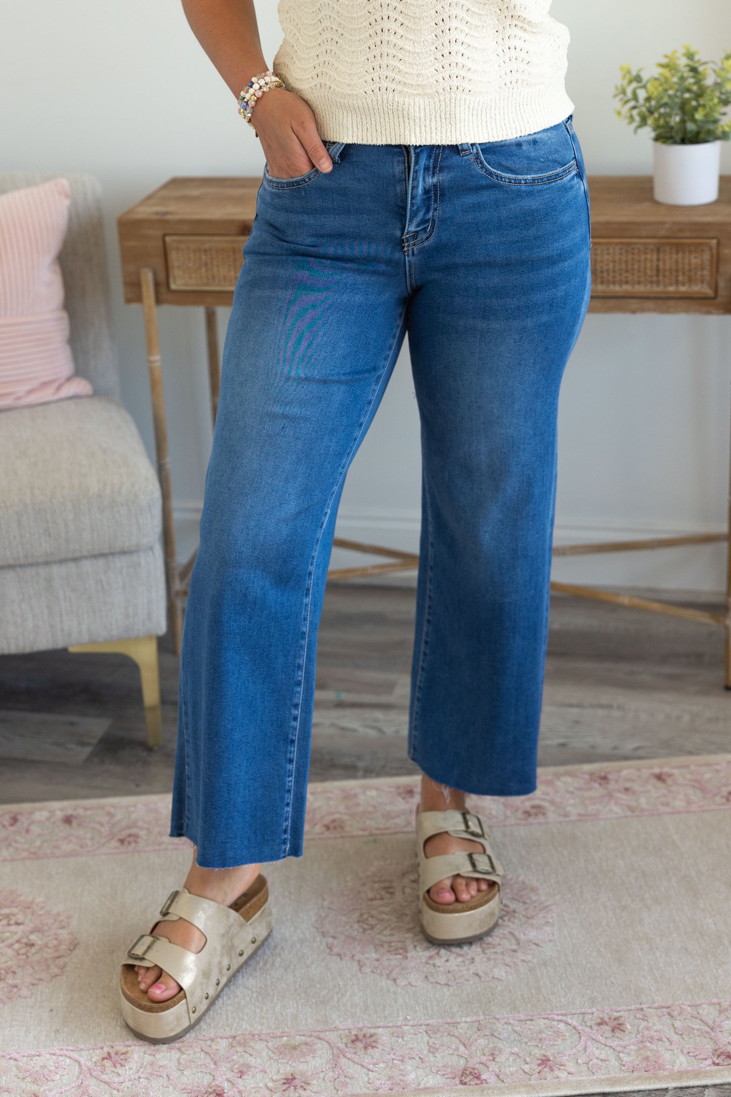 Easygoing Luxe Crop Jeans