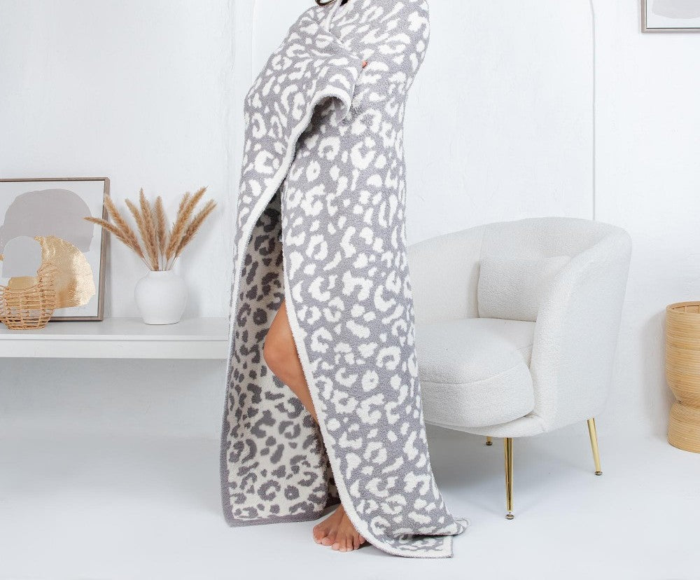 Solmere Animal Print Blanket