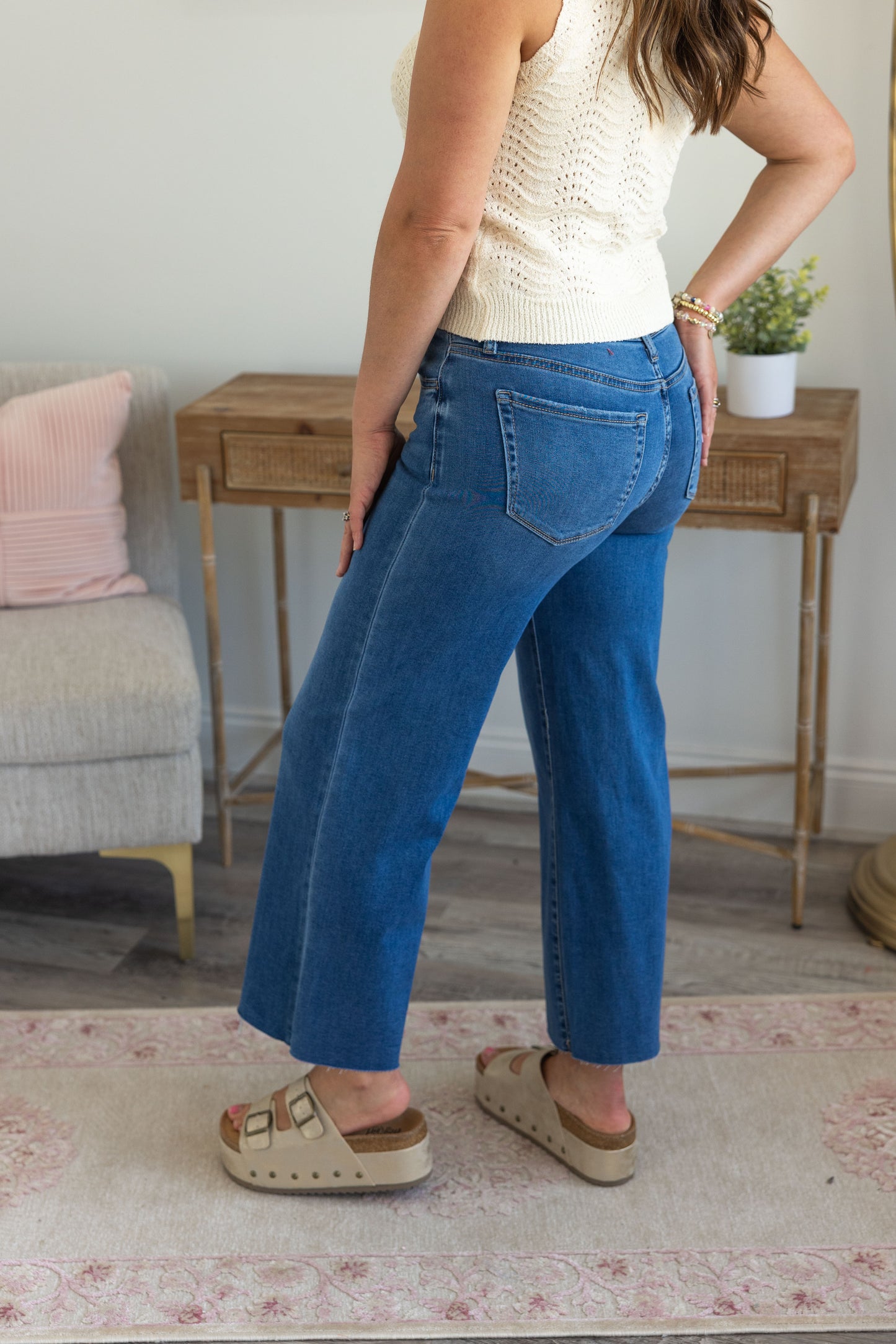 Easygoing Luxe Crop Jeans