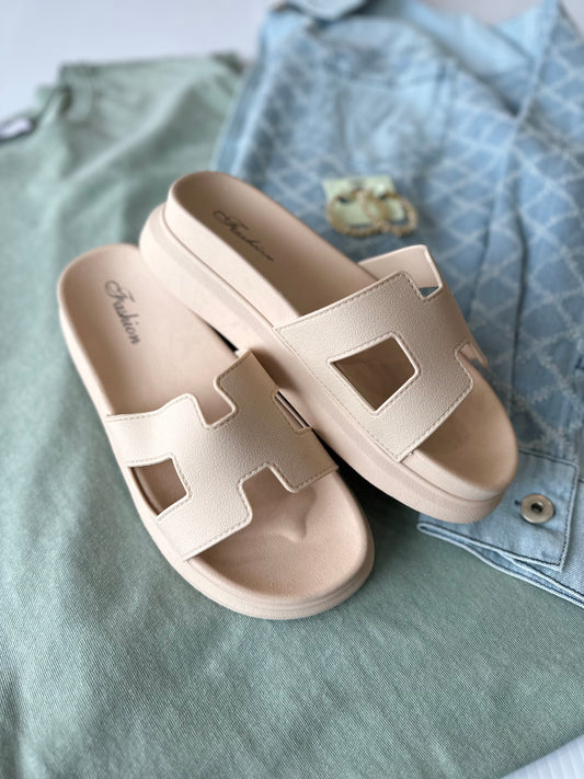 Feelin Good Platform Sandals  **Final Sale**