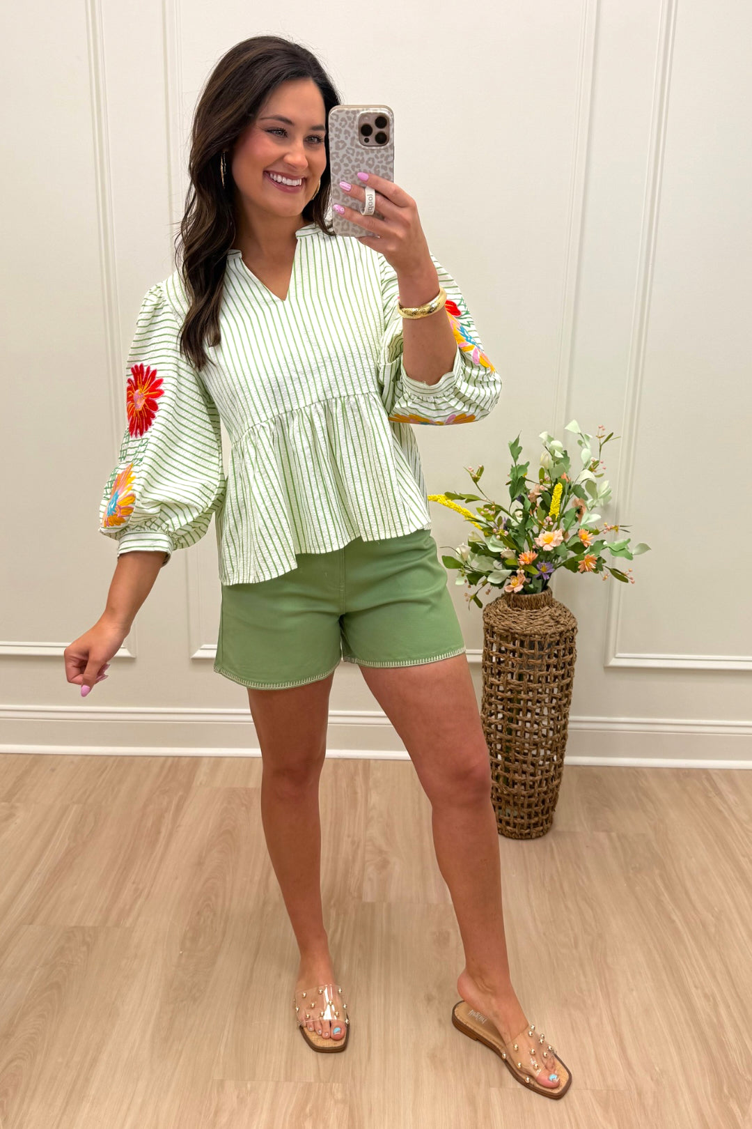 Kiwi Thread Shorts