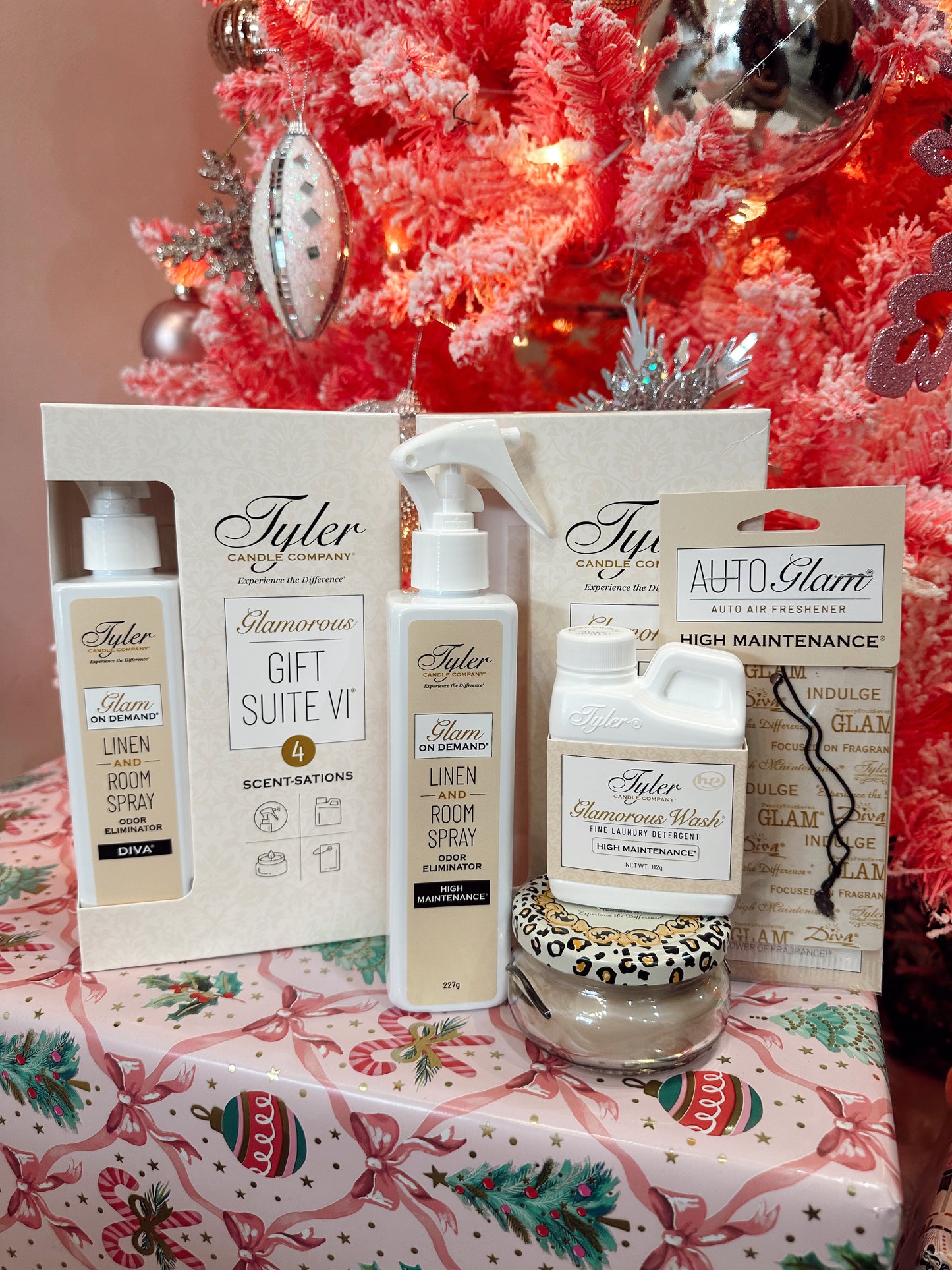 Tyler Glamorous Gift Suite VI