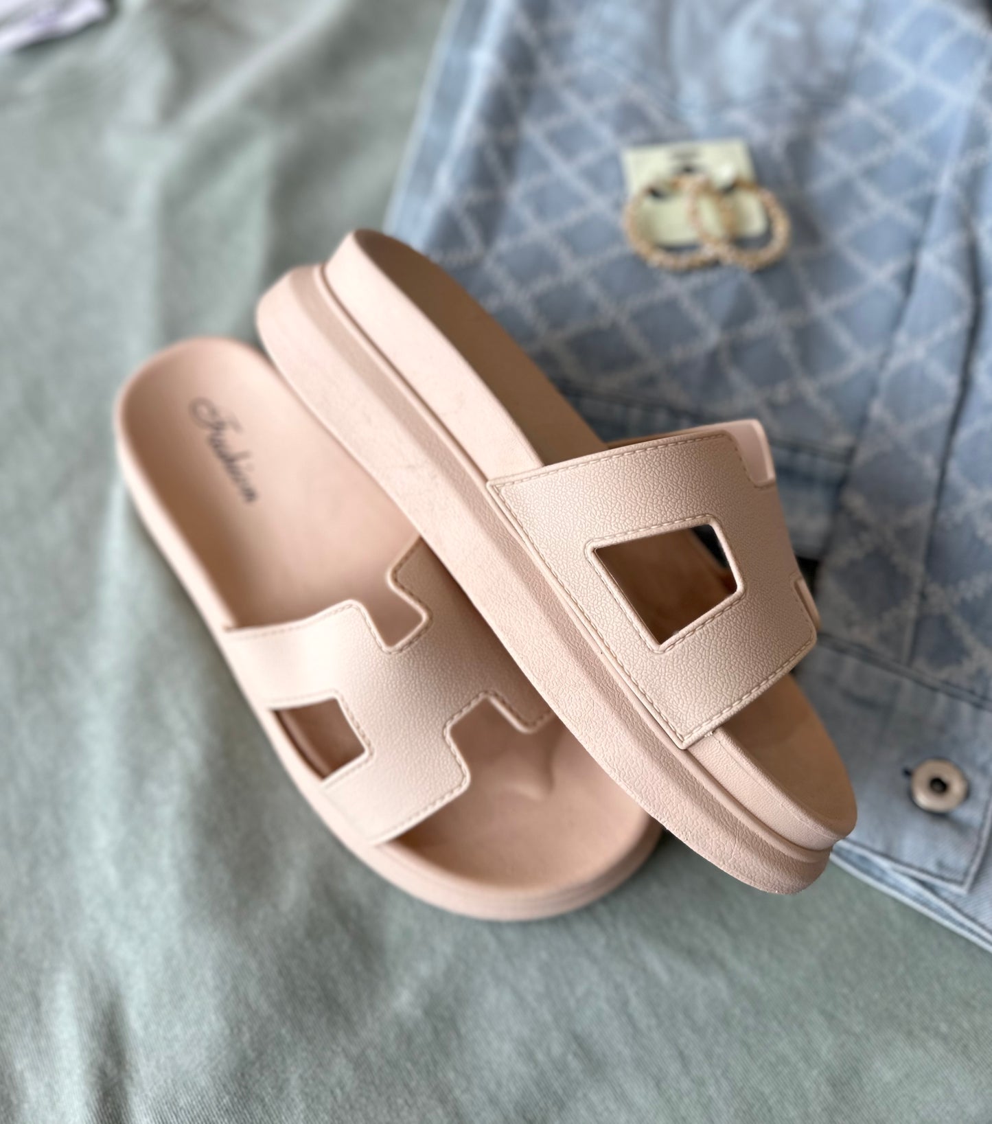 Feelin Good Platform Sandals