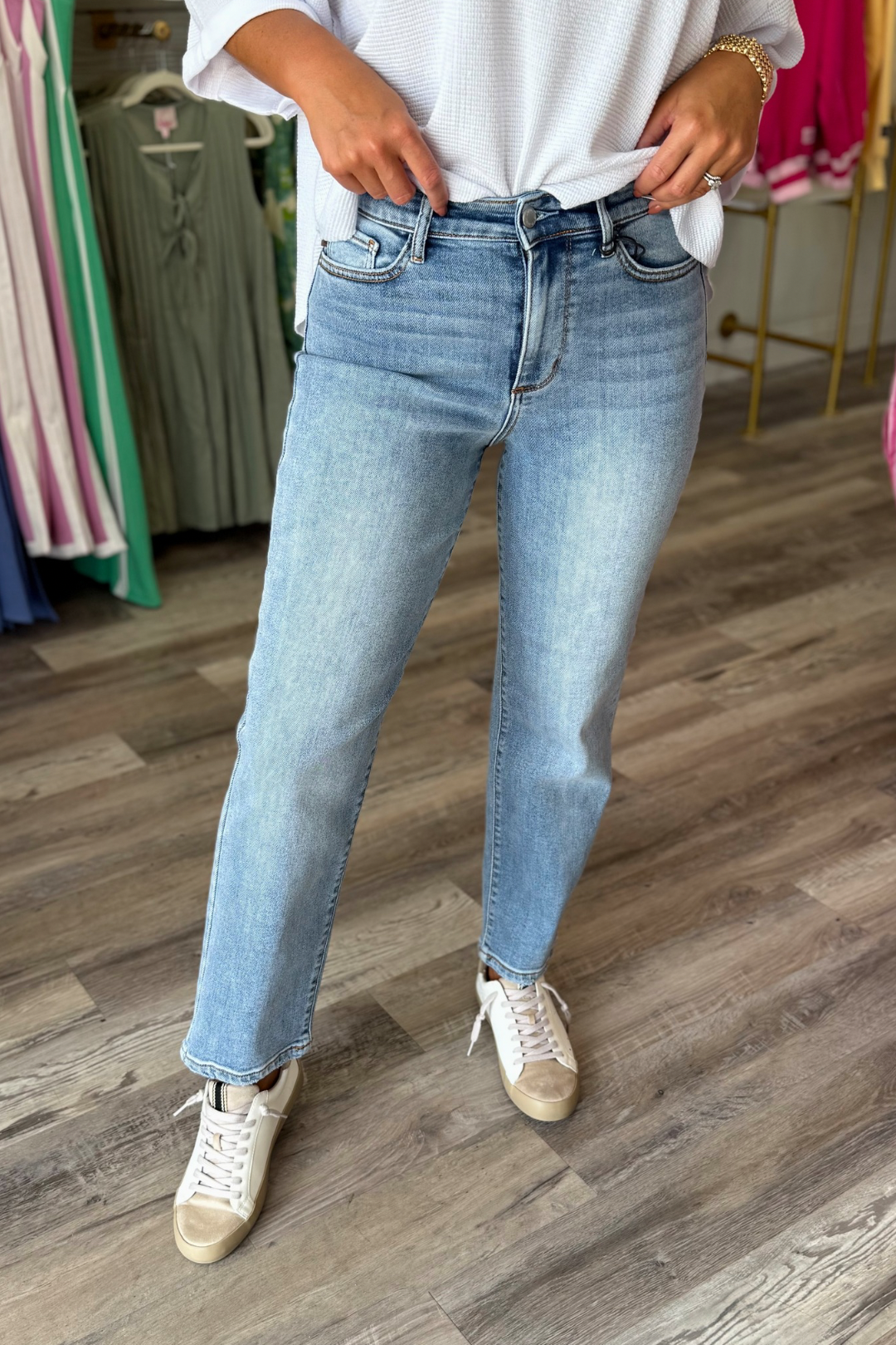 Judy Blue Everyday Ankle Straight Jean