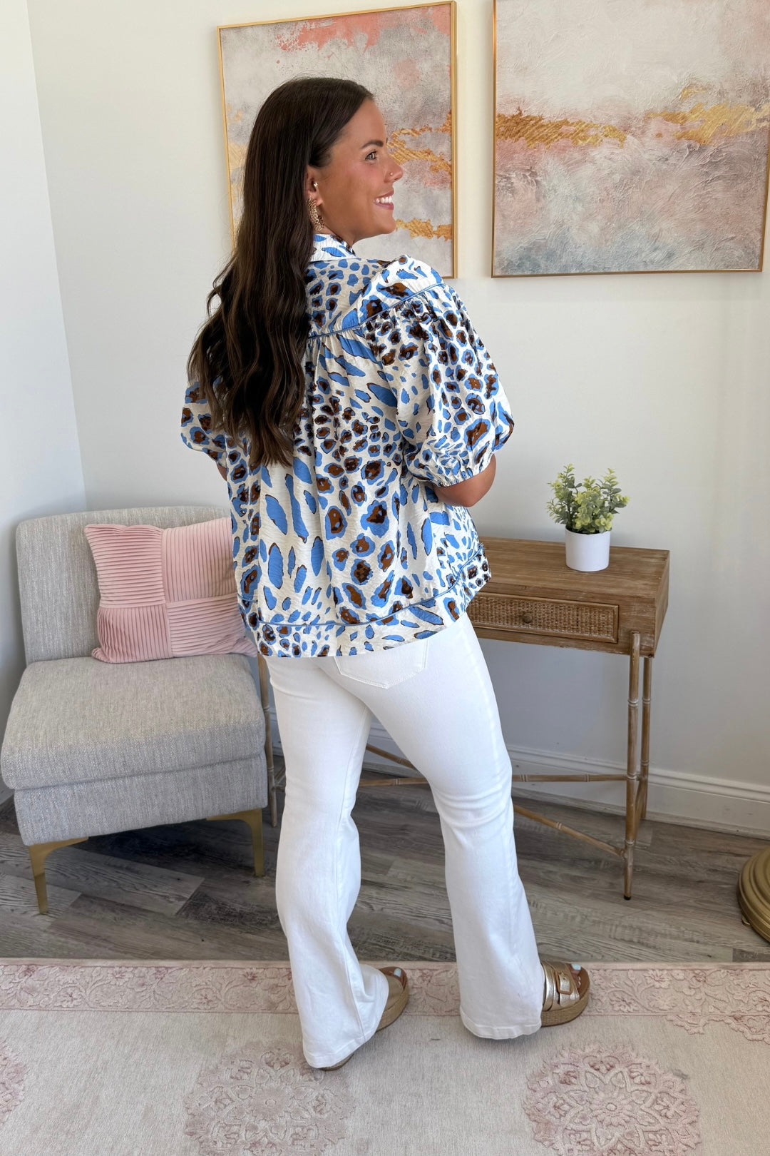 Spotlight Safari Top
