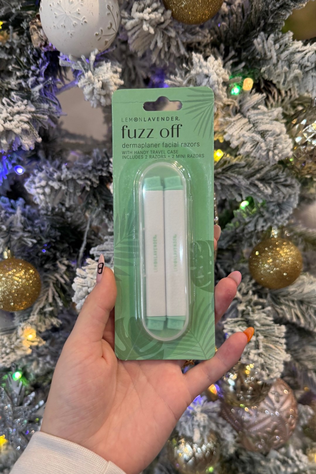 Lemon Lavender Fuzz Off Dermaplaner Facial Razor