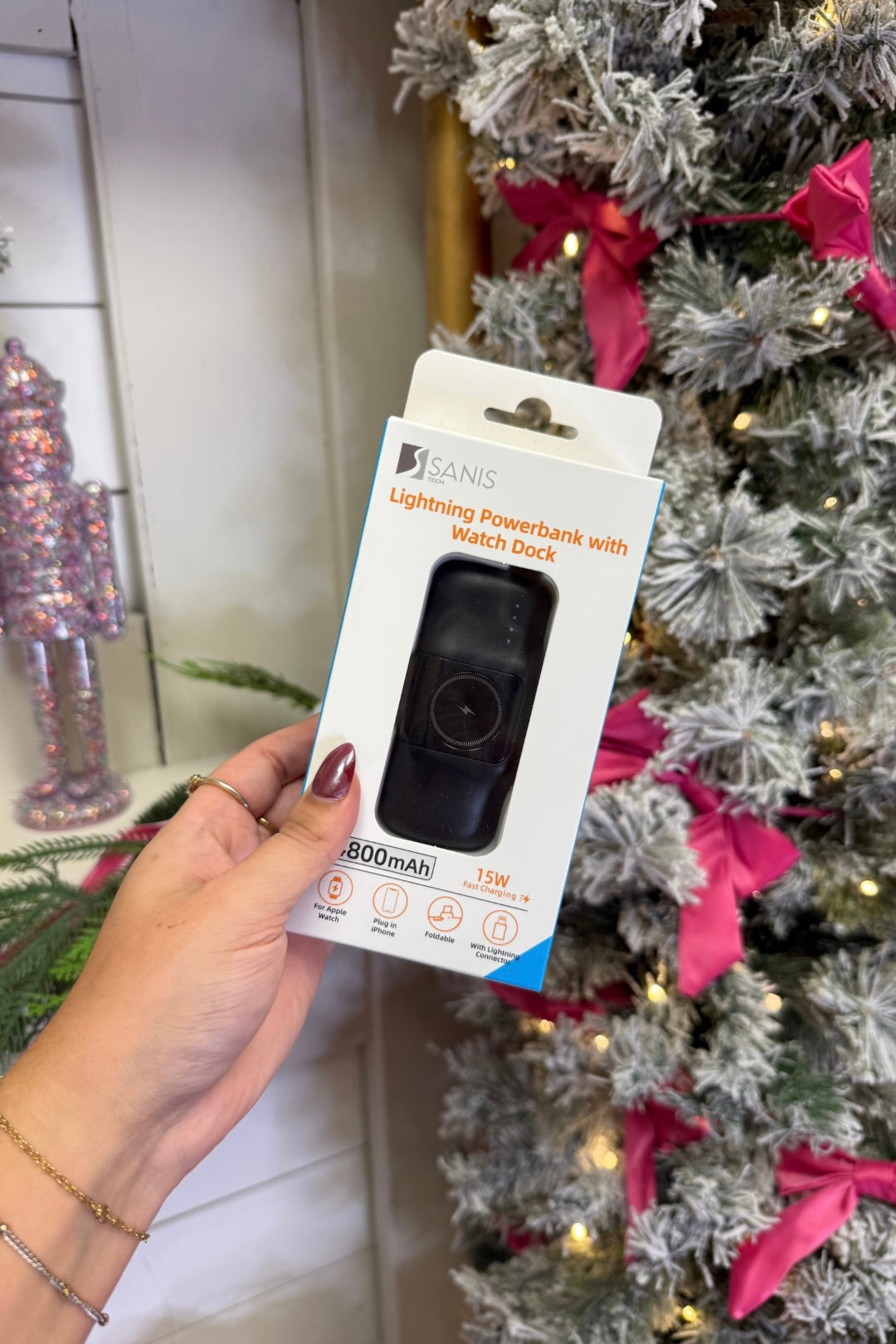 Sanis Lightning Powerbank with Watch Dock