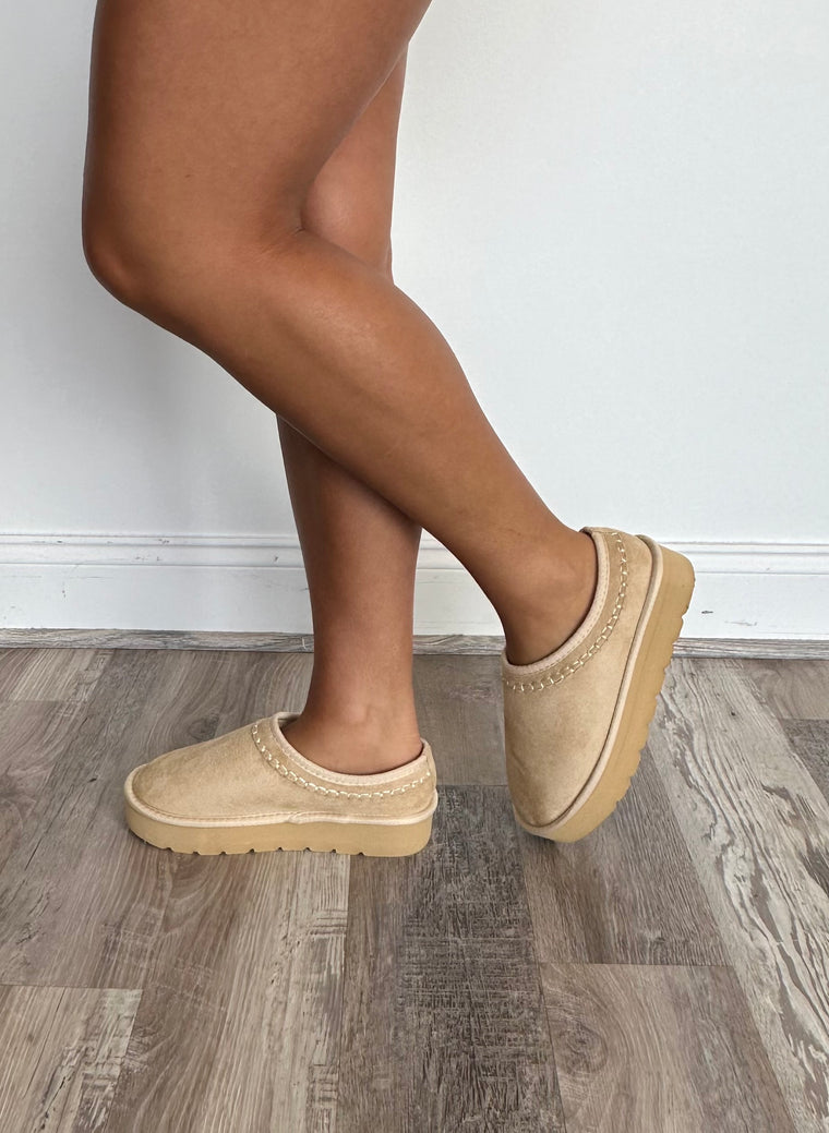 Blondie Slip On