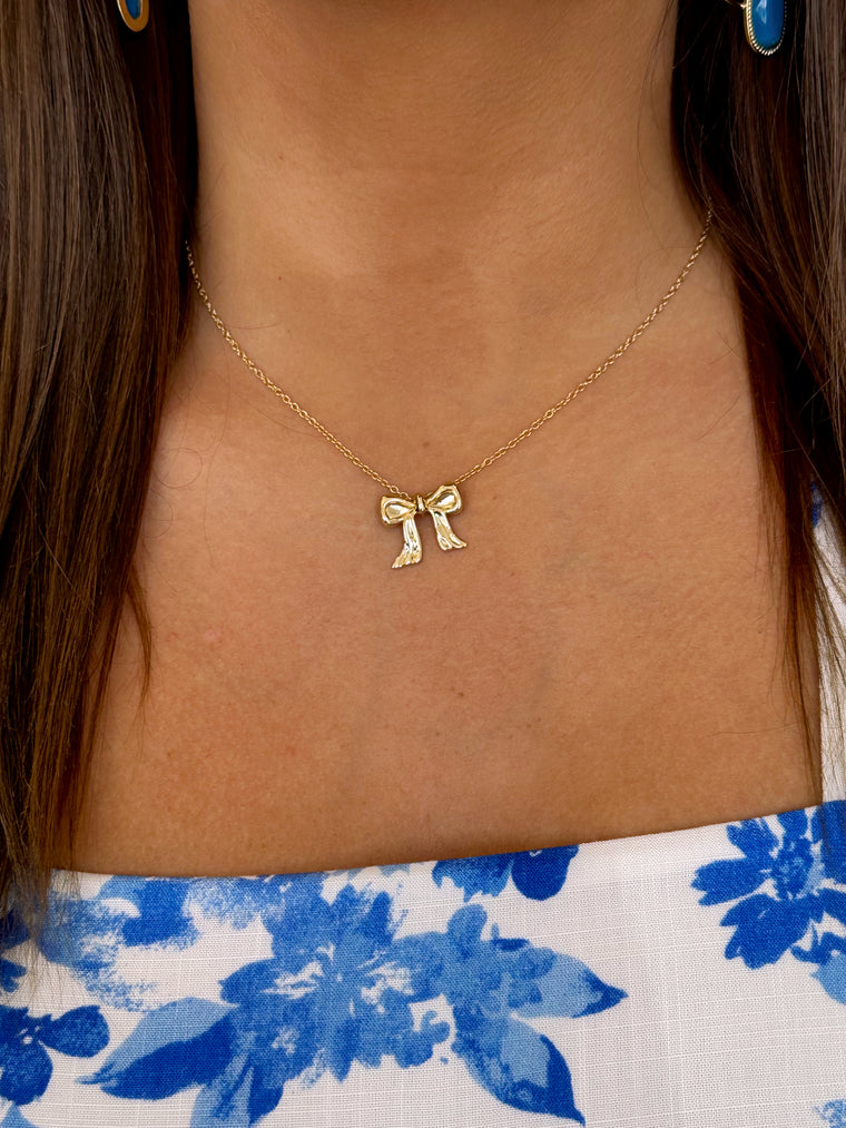 On Trend Bow Necklace