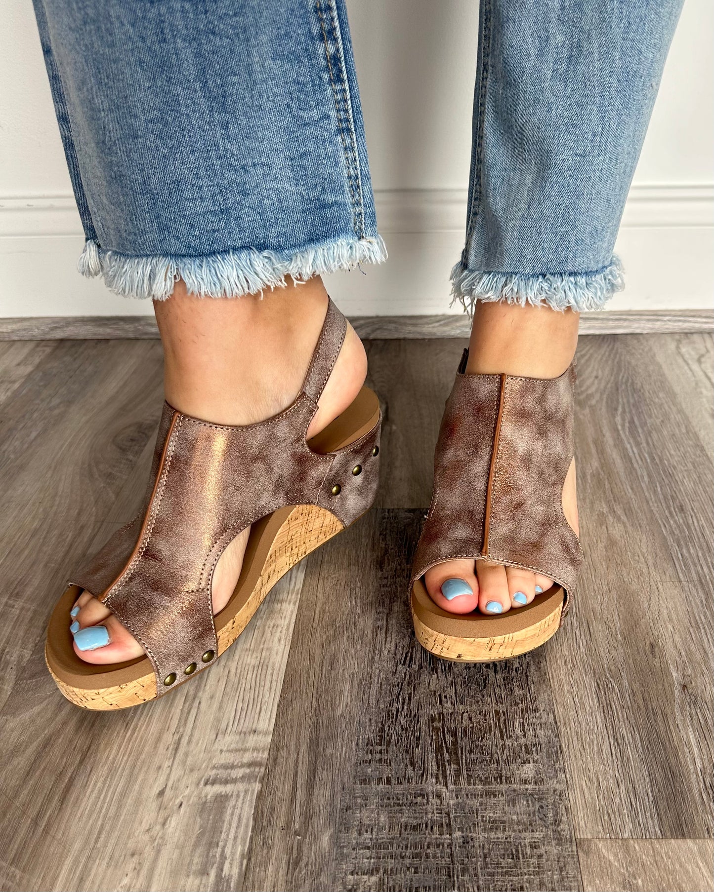 The Carley Wedge