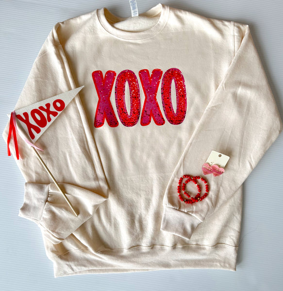 XOXO Faux Glitter Sweatshirt