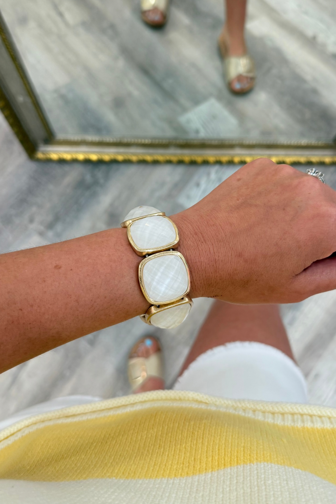 Luxe Square Glow Bracelet
