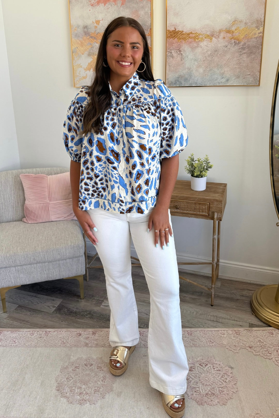 Spotlight Safari Top