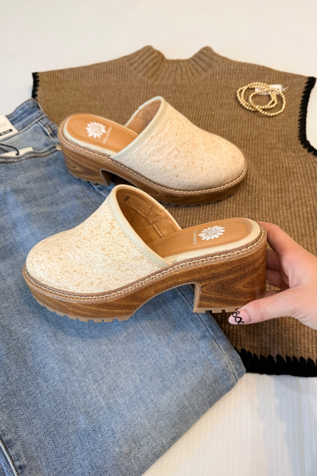 Yellow Box Baylor Platform Clog