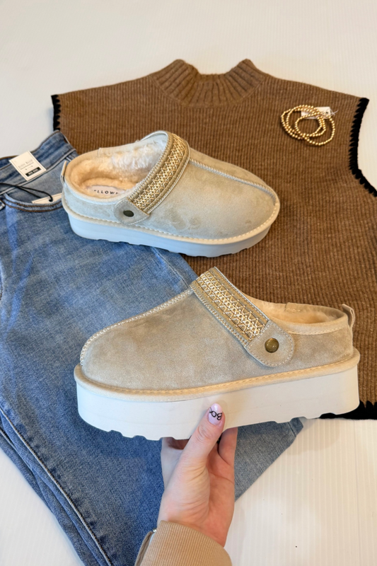 Yellow Box Magda Flatform Clog