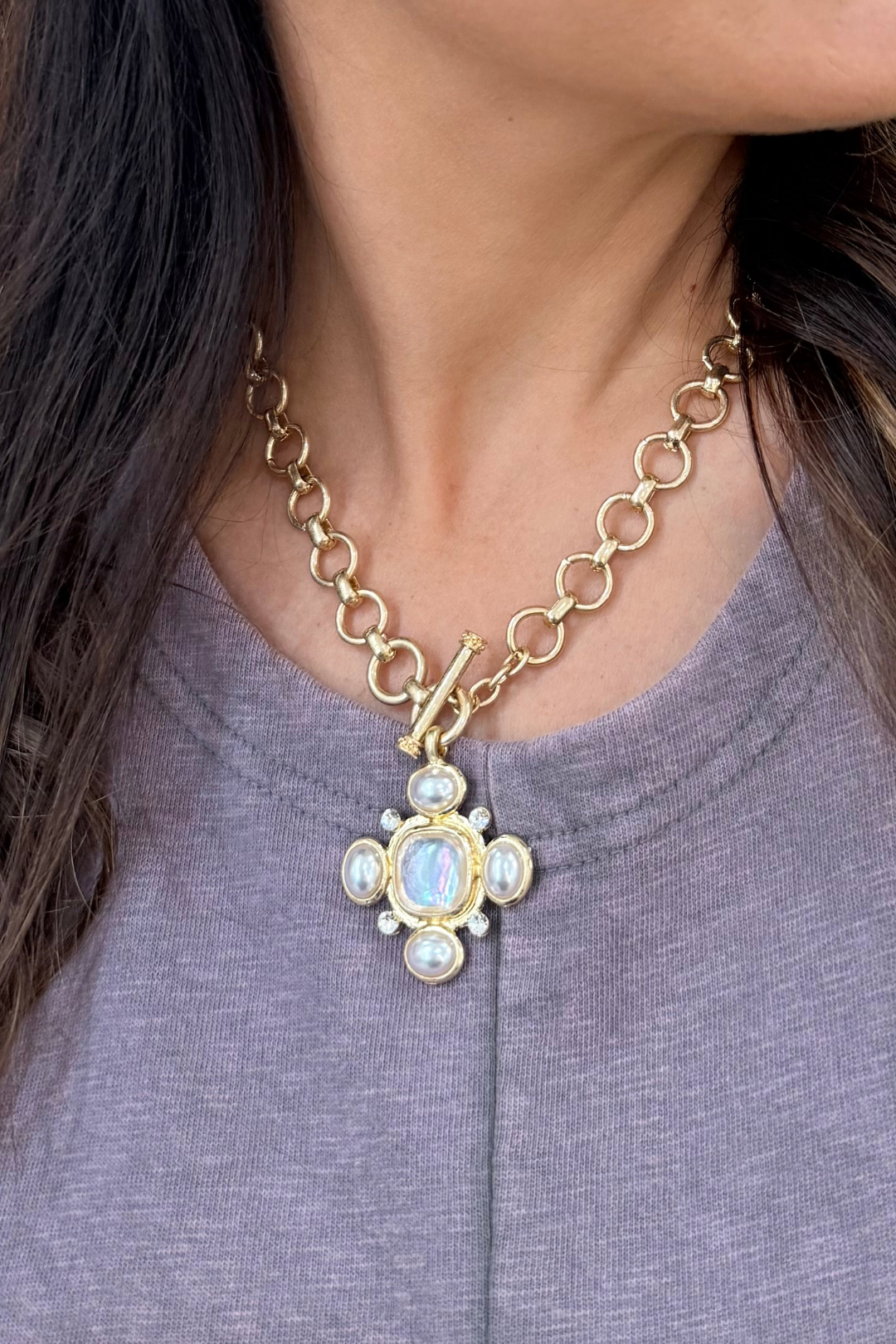 Halo Pearl Necklace