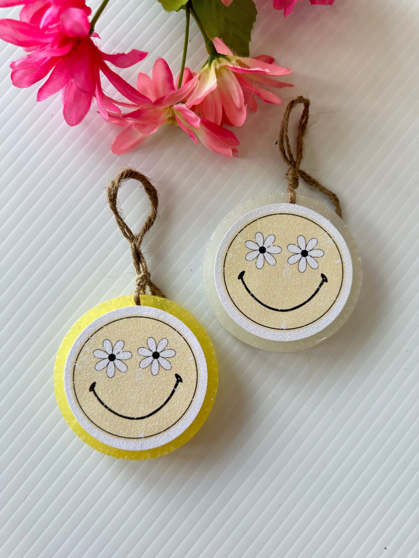 Summer Smiley Flower Freshie